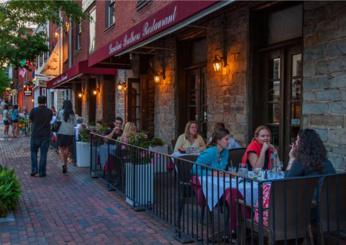 Top Romantic Fine Dining Restaurants in Alexandria, Virginia
